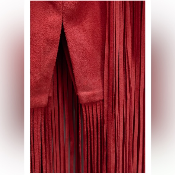 ❗️BUY NOW❗️ITEM WILL BE REMOVED SOON❗️Zara Suede Red Fringe Skirt - Picture 6 of 6